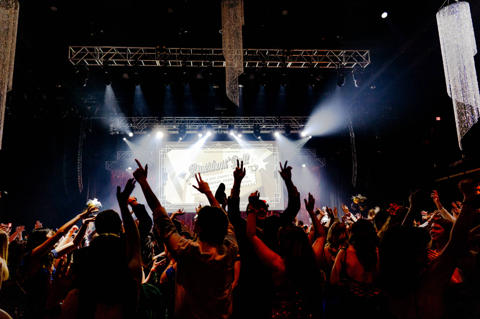 A crowd of students dancing at Presidents' Ball